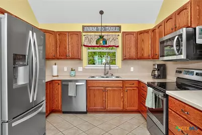 175 Creekwood Drive, Gonzales, TX 78629 - Photo 20