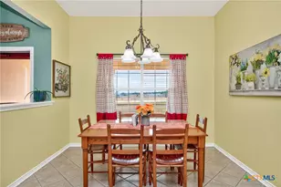 175 Creekwood Dr, Gonzales, TX 78629 - Photo 22