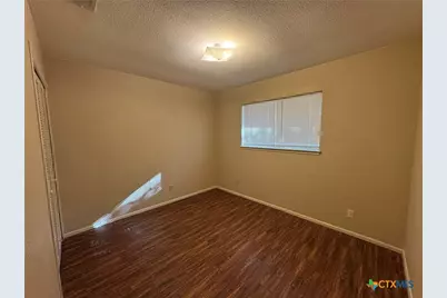 815 Burges Street, Seguin, TX 78155 - Photo 6