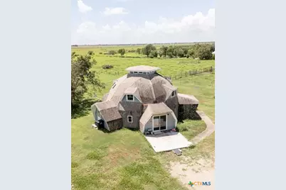 503 Rabbit Run Road, Victoria, TX 77905 - Photo 1