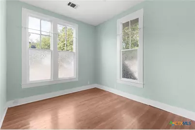 107 W 5th Street, Lampasas, TX 76550 - Photo 20