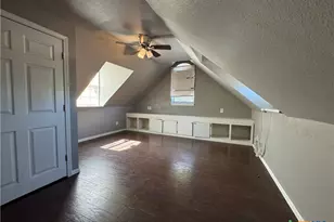 111 N Alexander St, Belton, TX 76513 - Photo 16