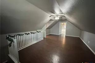 111 N Alexander St, Belton, TX 76513 - Photo 14