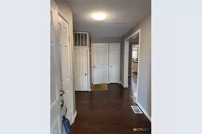 111 N Alexander Street, Belton, TX 76513 - Photo 4