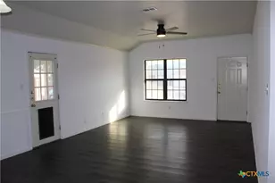 203 Janelle Dr, Copperas Cove, TX 76522 - Photo 10