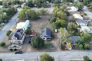 611 Qualls St, Gonzales, TX 78629 - Photo 44