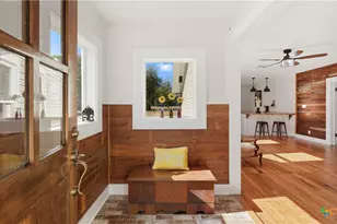 611 Qualls St, Gonzales, TX 78629 - Photo 4