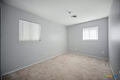 716 Brookhollow Drive, Port Lavaca, TX 77979 - Photo 18