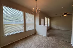 4900 Bayer Hollow Dr, Killeen, TX 76549 - Photo 6