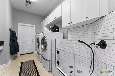 27906 Bogen Road, New Braunfels, TX 78132 - Photo 8