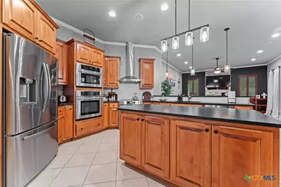 27906 Bogen Road, New Braunfels, TX 78132 - Photo 18