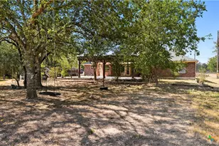 105 Tomahawk Trail, Seguin, TX 78155 - Photo 16