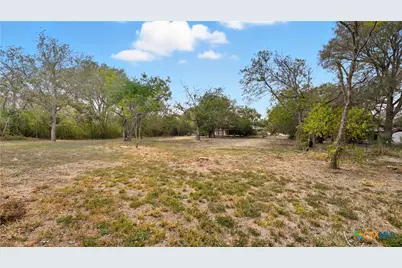 105 Tomahawk Trail, Seguin, TX 78155 - Photo 16