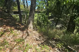 1002 W Leon St, Gatesville, TX 76528 - Photo 24