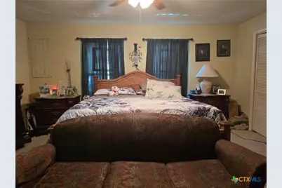 1002 W Leon Street, Gatesville, TX 76528 - Photo 12