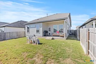 1027 Haystack, New Braunfels, TX 78130 - Photo 16