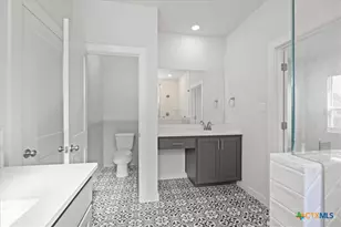 1027 Haystack, New Braunfels, TX 78130 - Photo 6