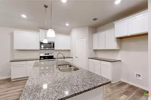 230 Dora Dr, Killeen, TX 76549 - Photo 4