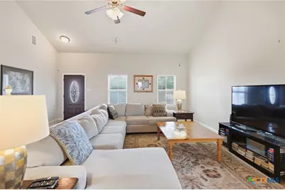 2615 Diamondback Trail, New Braunfels, TX 78130 - Photo 6
