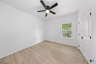 506 2nd St, Moody, TX 76557 - Photo 22