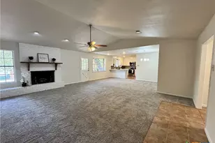 513 E 27th Ave, Belton, TX 76513 - Photo 8