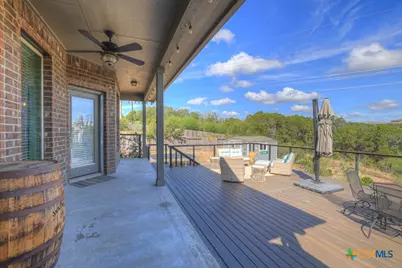 1278 W Hidden Cave Drive, New Braunfels, TX 78132 - Photo 32