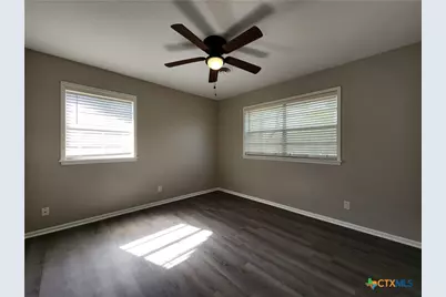 273 Meadow Avenue, New Braunfels, TX 78130 - Photo 24