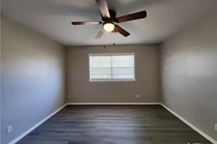 273 Meadow Ave, New Braunfels, TX 78130 - Photo 28