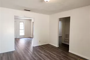 2303 Daisy Dr, Killeen, TX 76542 - Photo 4