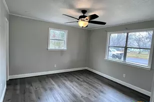 1201 S 21st St, Temple, TX 76504 - Photo 8