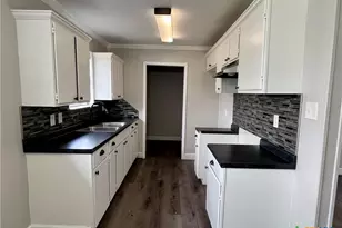 1201 S 21st St, Temple, TX 76504 - Photo 6