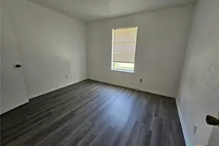 104 W Anderson Ave, Copperas Cove, TX 76522 - Photo 6