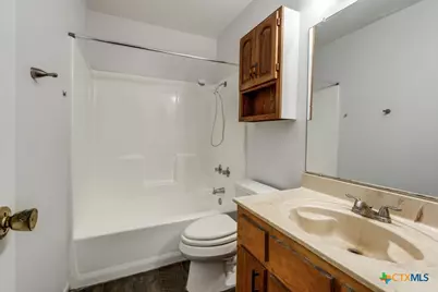 225/229 Country Acres Drive, Seguin, TX 78155 - Photo 18