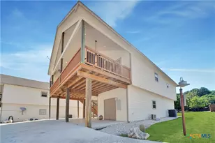 114 River Villas Ct, New Braunfels, TX 78132 - Photo 4