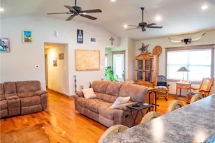 1704 Jackson St, Port Lavaca, TX 77979 - Photo 10