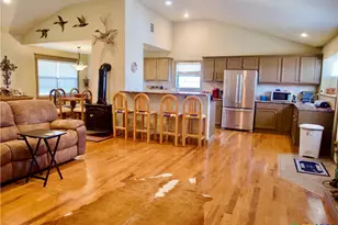 1704 Jackson St, Port Lavaca, TX 77979 - Photo 8