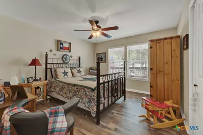 911 Heritage Hill, Canyon Lake, TX 78133 - Photo 22