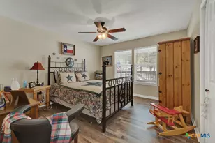 911 Heritage Hill, Canyon Lake, TX 78133 - Photo 22