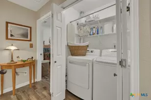 911 Heritage Hill, Canyon Lake, TX 78133 - Photo 26