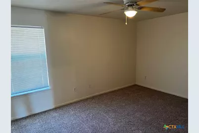 1409 Cinch #B, Killeen, TX 76549 - Photo 6