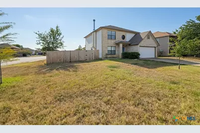307 Stone Point, New Braunfels, TX 78130 - Photo 2