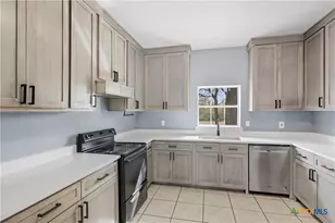 245 Muehl Rd, Seguin, TX 78155 - Photo 10