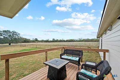 24091 State Highway 80, Gonzales, TX 78629 - Photo 20