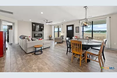 24091 State Highway 80, Gonzales, TX 78629 - Photo 8