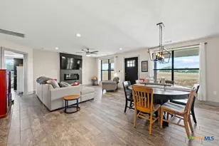 24091 State Hwy 80, Gonzales, TX 78629 - Photo 8