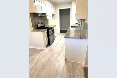 4903 Evergreen Street, Victoria, TX 77904 - Photo 6