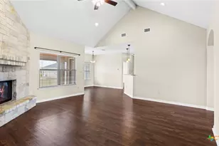 108 Haycraft Blvd, Marion, TX 78124 - Photo 10