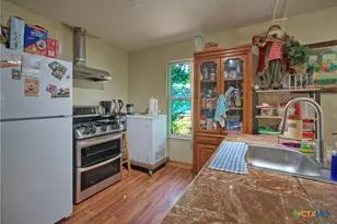 604 Vargas Rd, Austin, TX 78741 - Photo 16