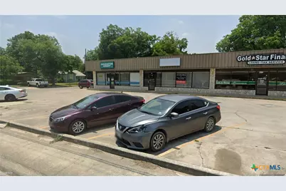 412 N King Street, Seguin, TX 78155 - Photo 8