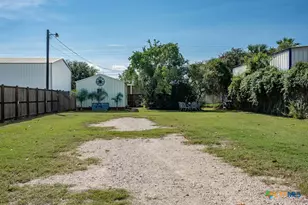 1207 W Madison Ave, Port O'Connor, TX 77982 - Photo 2